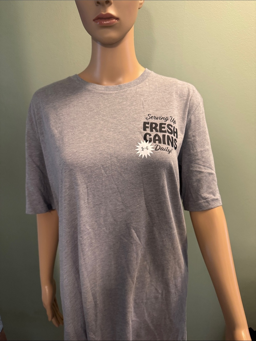 Under Armour Gray Graphic 'Performance Diner' Short Sleeve Tee - Picture 4 of 6